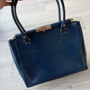 kate spade Constance Knightsbridge Croc-Embossed Shoulder Bag in Navy